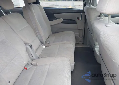 2016 Honda Odyssey Se z USA, uszkodzony, nr VIN 5FNRL5H34GB066606